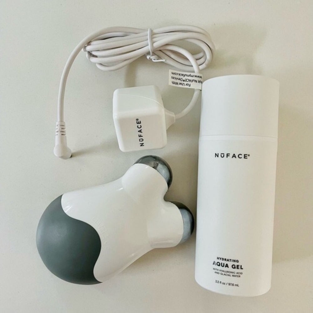 Nuface mini + hydrating aqua gel